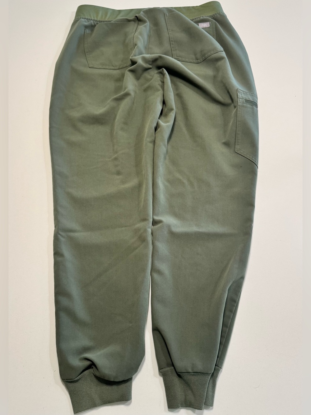 FIGS Zamora Petite Jogger Scrub Pants Hunter Green Women Size Medium - Picture 2 of 10